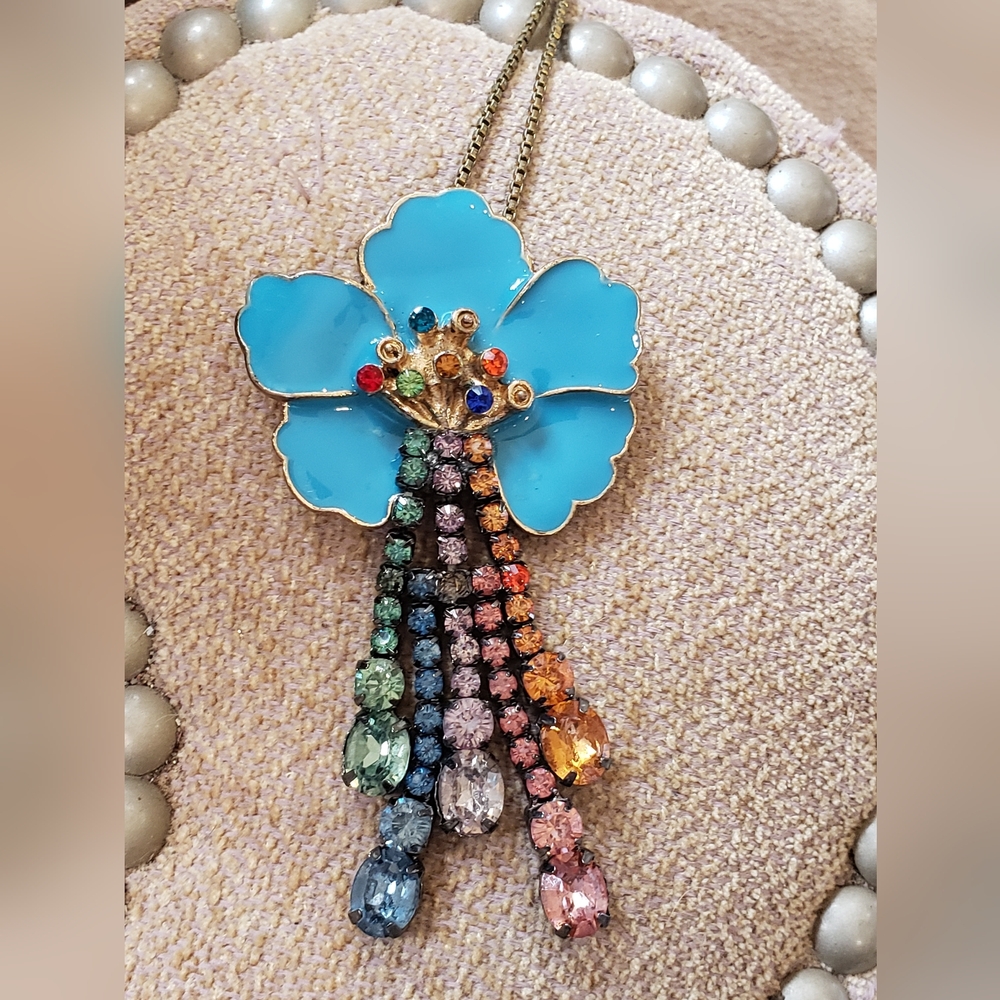 Elegant Blue Enamel Floral Pendant Necklace By ZARA